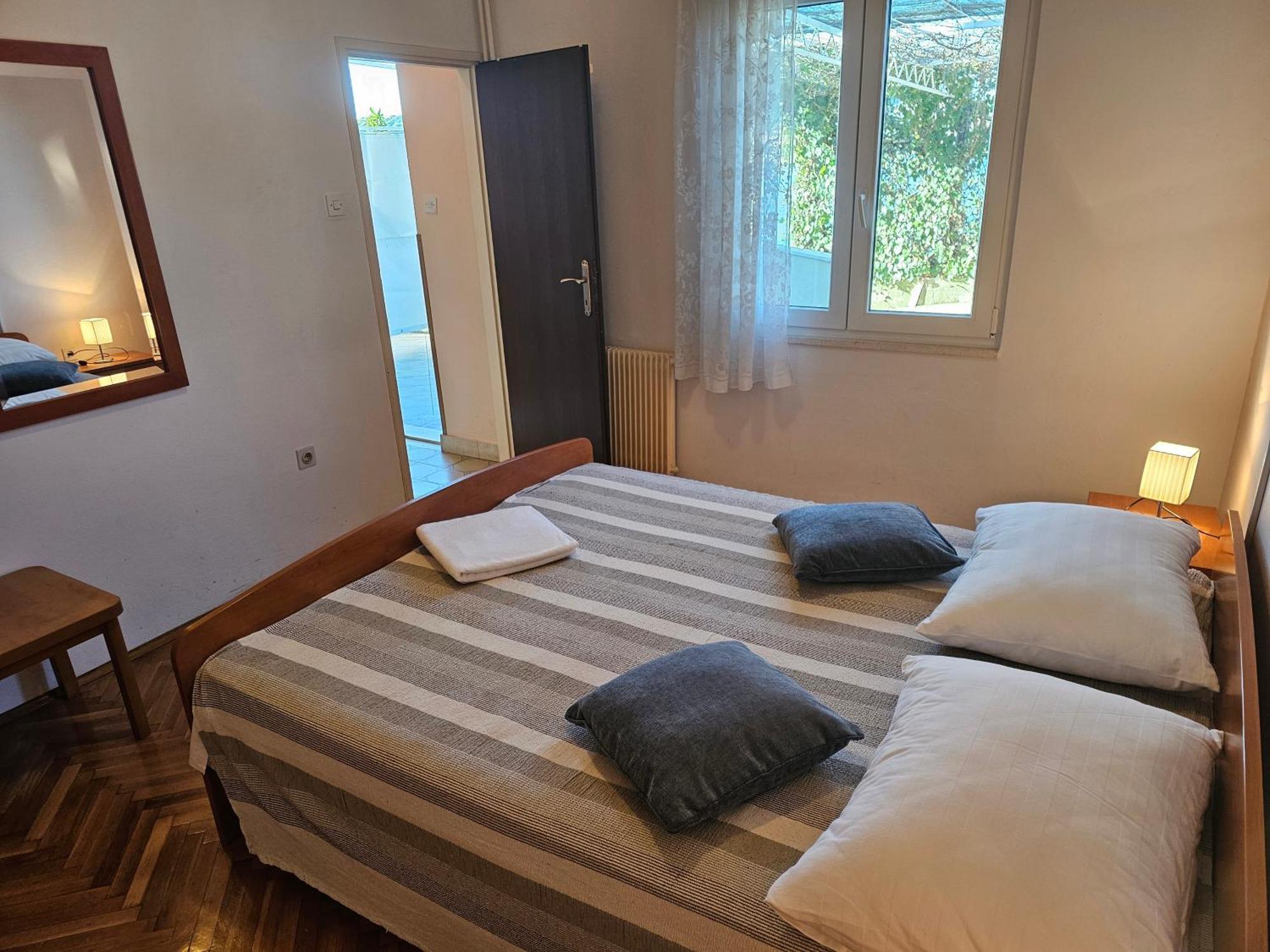 Violic Apartments Zaton  Extérieur photo